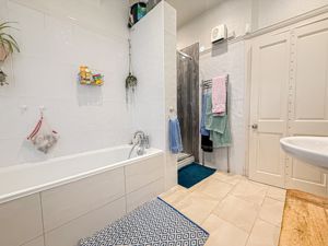 Photo 10- click for photo gallery